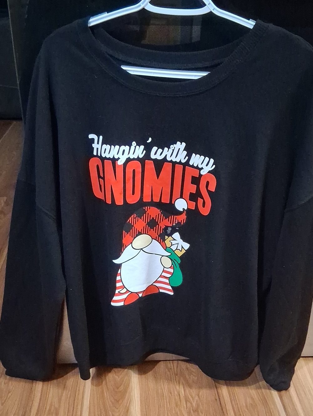 'Hangin' with my Gnomies' Holiday Top